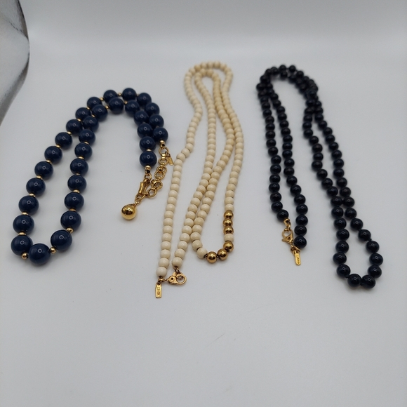 Vintage Monet Bead Necklaces with Monet tag & Monet clasp. - Picture 2 of 8